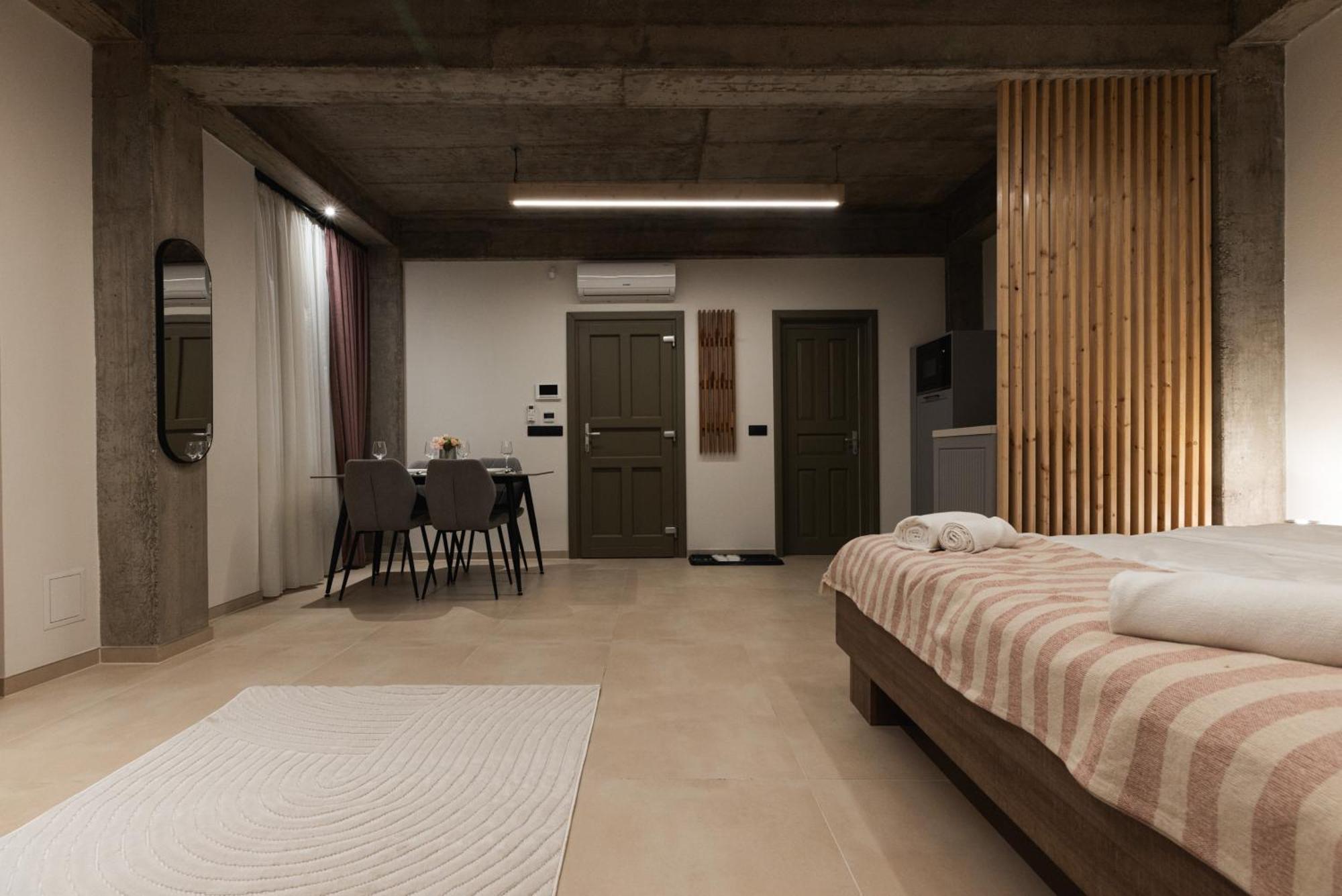 Olive Residence Бая-Маре Экстерьер фото